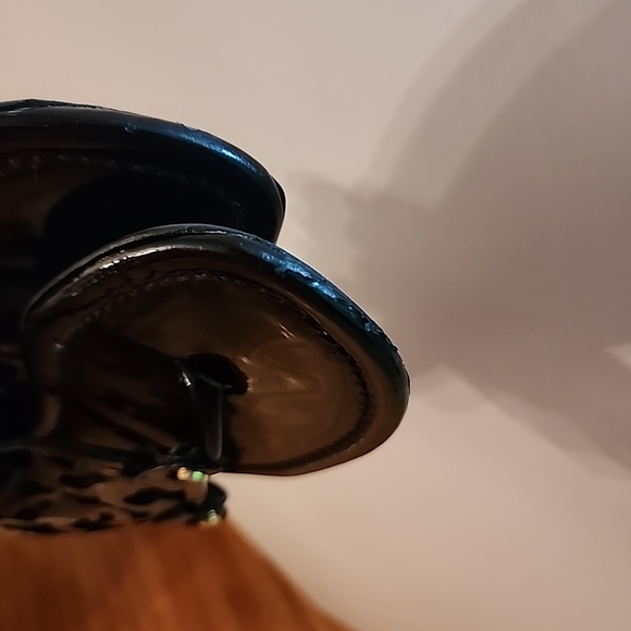 Tory Burch Miller  Black Patent Leather Sandals - Picture 6 of 6